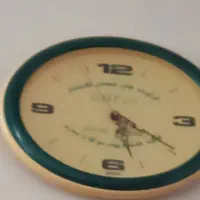 ساعت دیواری رومیزی دستی چند ساعت مختلف