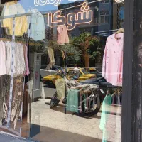 فروشنده مجرب در زمینه پوشاک