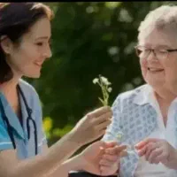 استخدام کمک پرستار