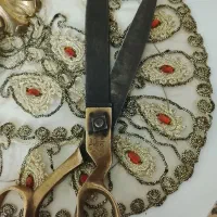 قیچی تیزقدیمی