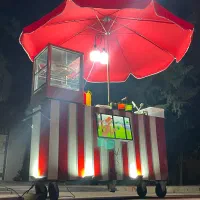 دکه فلافلی