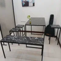میز و صندلی