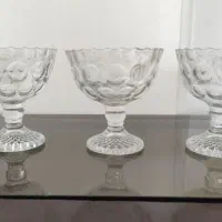 بستنی خوری
