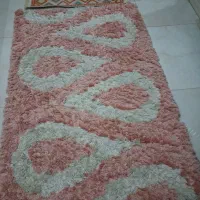 قالیچه فانتزی‌پرزبلند به همراه یک پادری