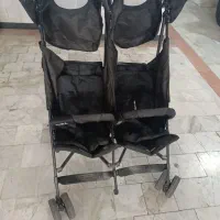 کالسکه دوقلو