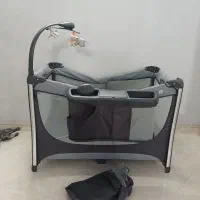 تخت کنار مادر تاشو