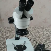 میکروسکوپ یاکسون AK10