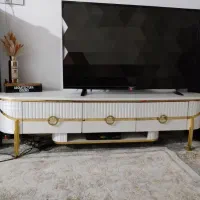 آینه کنسول و میزتلوزیون