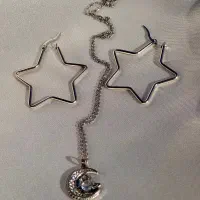 گوشواره و گردنبند
