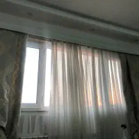 پرده حریر سفید با والان