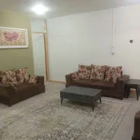 مبلمان و میز جلو مبلی