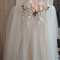 لباس عروس دخترانه  کاملا نو و تمیز