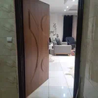 درب چوبی در حد نو