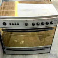اجاق گاز فردار کارکرده، سالم و تمیز