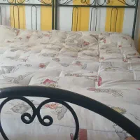 دوعدد تخت فرفورژه هم دونفره میشه و  هم تکی