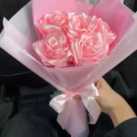 گل رُز روبانی