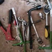 فروش آچار و دستگاه پرچ