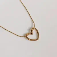 گردنبند زنانه طرح قلب پیچی و زنجیر ماری ترند