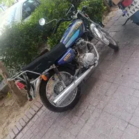 125