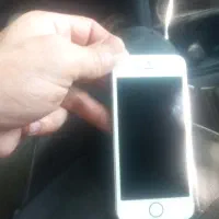 آیفون se