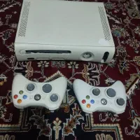 ایکس‌باکس ۳۶۰ دو دسته