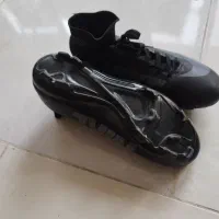 کفش فوتبال چمنی
