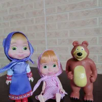 عروسک ماشا و میشا