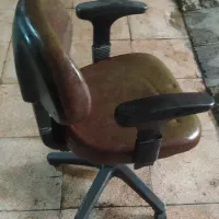 صندلی کامپیوتر کودک یا نوجوان