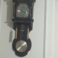 ساعت دیواری سلطنتی