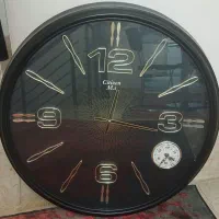 ساعت دیواری