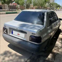 پراید نقره ای ۸۵