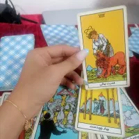 فال تاروت و قهوه و دفع سنگینی
