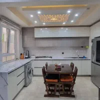 طبقه اول شخص ساز فول امکانات غرق نور