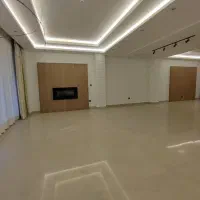 180متر سه خواب کامرانیه