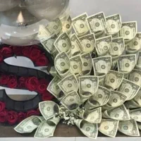 مناسب هدیه دست گل دلار