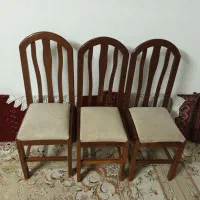 سه صندلی