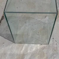 شیشه ویترین