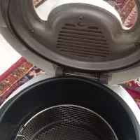 یک عدد سرخ کن دلونگی ایتالیا.یک عدد هواپز اون