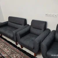 مبل 9 نفره تمیز و مقاوم در حد نو