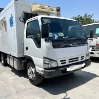 ایسوزو ۶ تن  بی رنگ