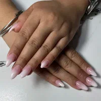 جشنواره کاشت ناخن و ترمیم ناخن