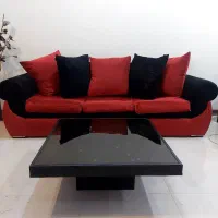 مبل ۷ نفره و میز وسط و ۲ عسلی