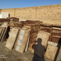 فروش حدود هفت تن قالبهای بتن سالم و قابل استفاده