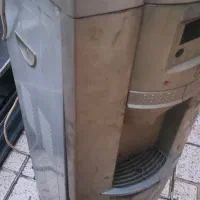ابسردکن باچندتیکه از لوازم ابسردکن دیگر