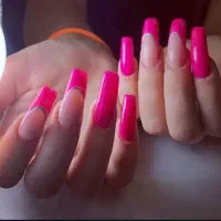 سالن آرایشی زیبای ماتیک. ناخون .مژه. میکاپ