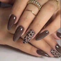 کاشت ناخن