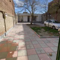 خانه مسکونی ۴۰۰ متر