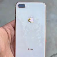 آیفون 8 پلاس