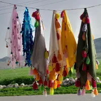 دستمال رنگا رنگ