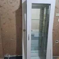 ویترین فروشی